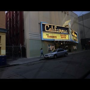 Meet your Posher, Azaria